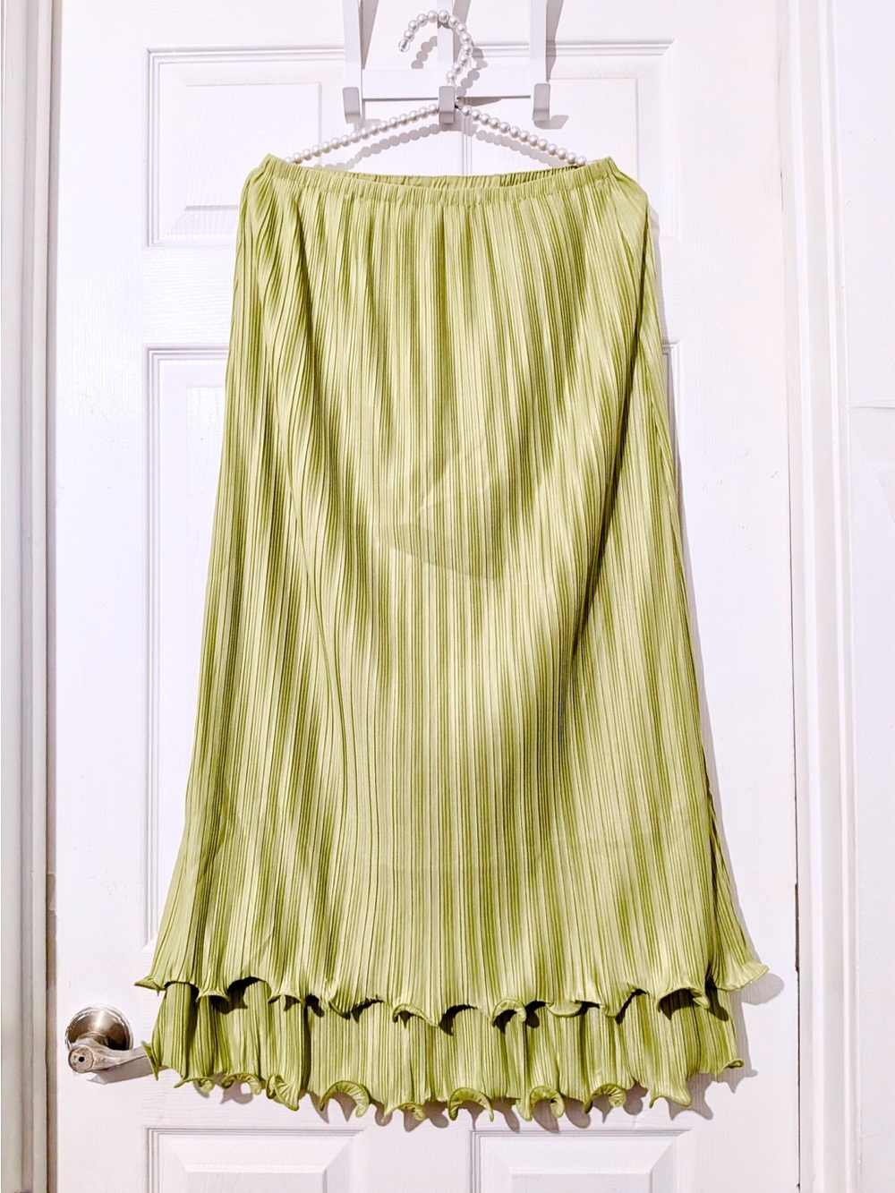 Commense Pleated Layered Ruffle Skirt Set - Picture 12 of 13